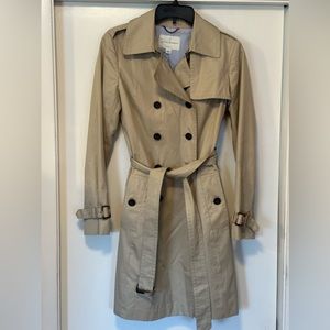 Banana Republic, Trenchcoat, Size Medium